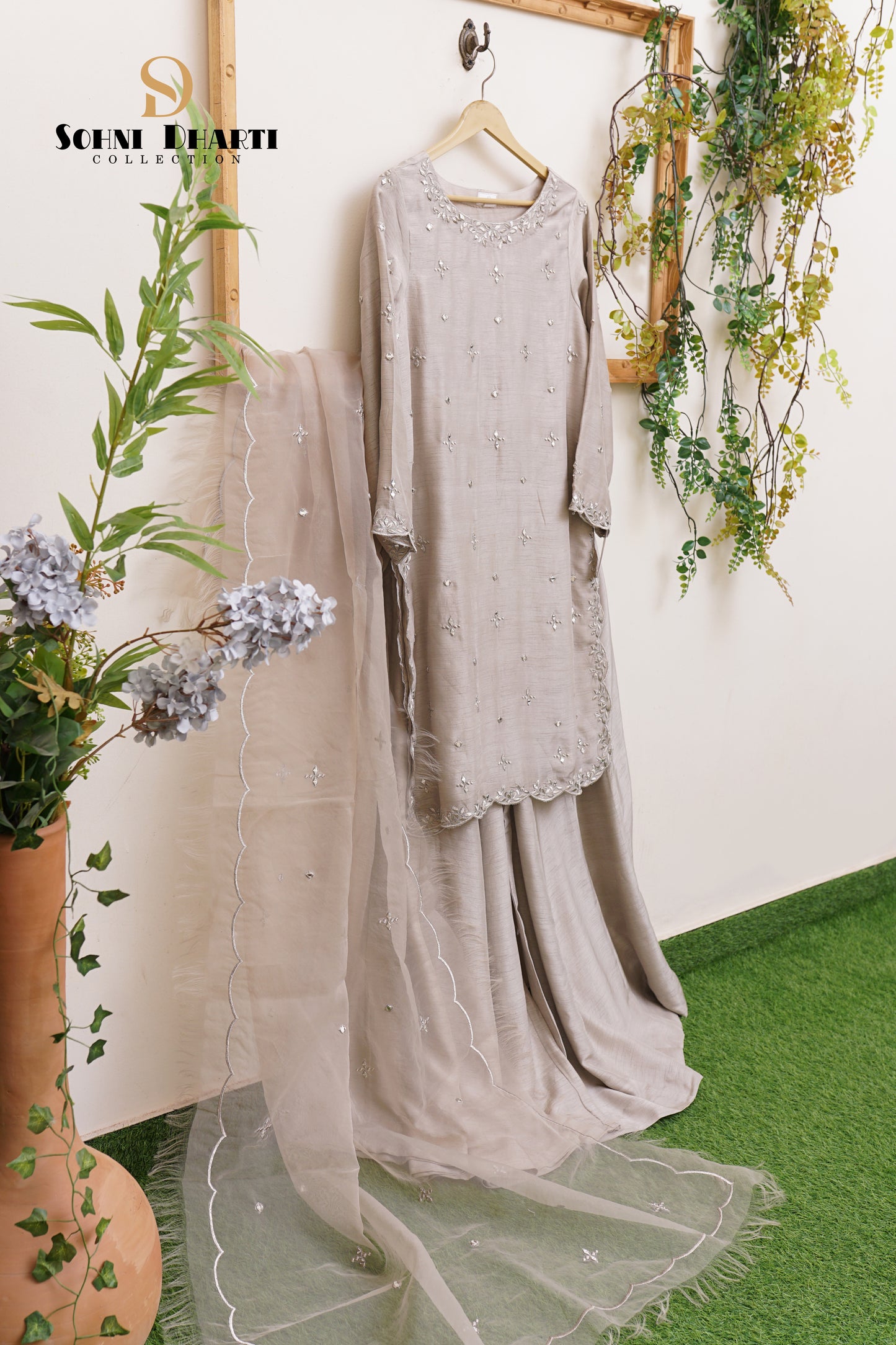3 Pieces Party Wear